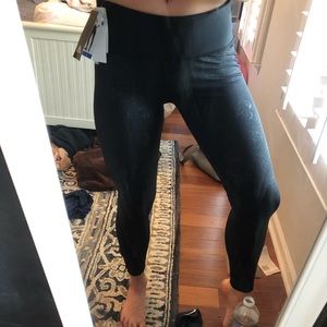 Adidas cropped workout legging